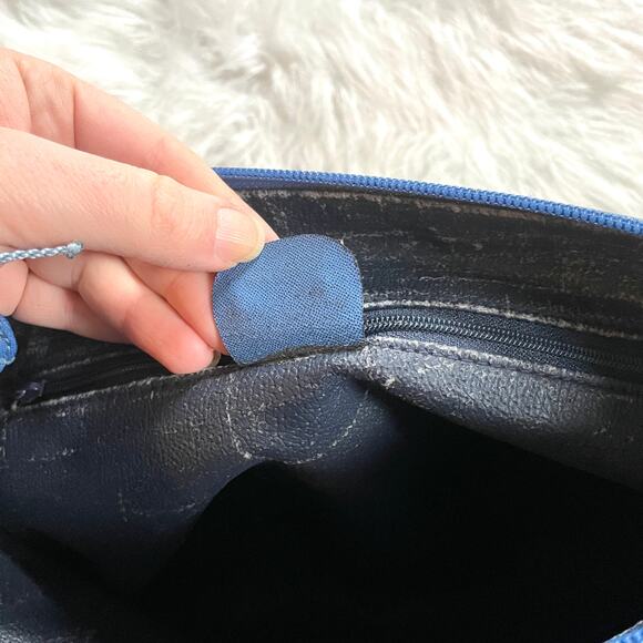 Gucci Vintage Oversized Clutch Wristlet Pouch Logo Medallion Blue - Picture 10 of 11